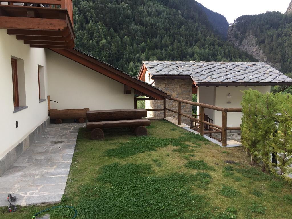 Villaggio Delle Alpi Pré-Saint-Didier Buitenkant foto
