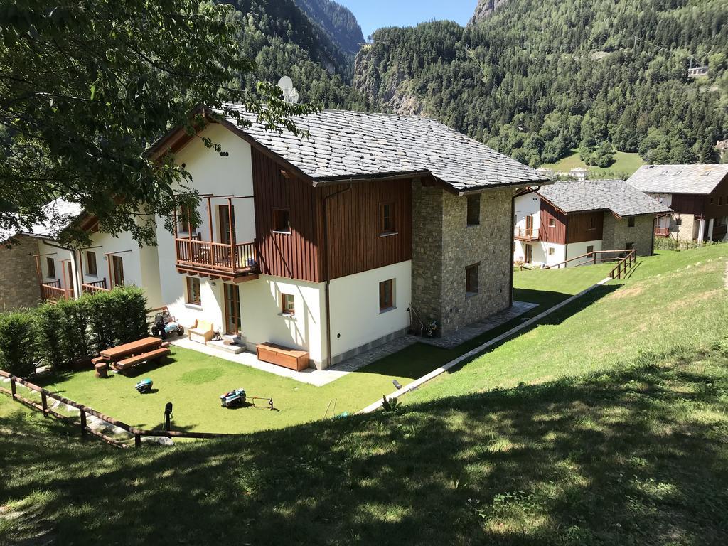 Villaggio Delle Alpi Pré-Saint-Didier Buitenkant foto