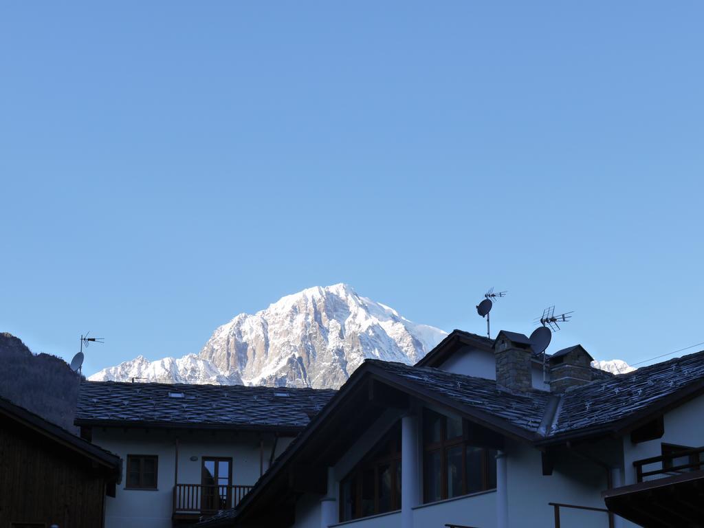 Villaggio Delle Alpi Pré-Saint-Didier Buitenkant foto